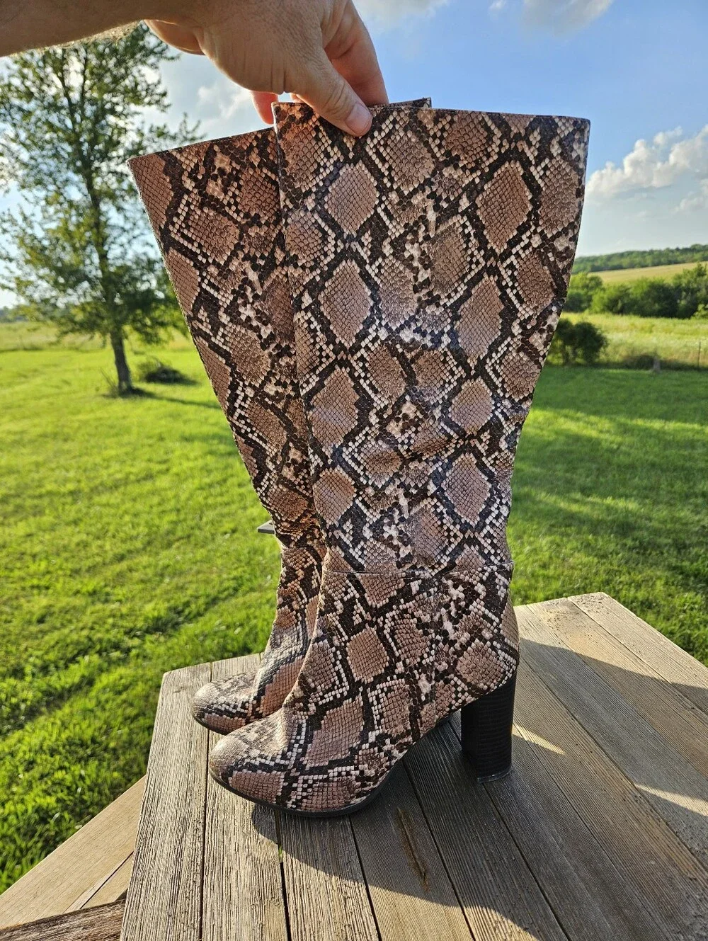 Target brown and beige snake print knee high boots in a US 8 #kneehighboots #sna